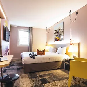 ibis-styles-lyon-confluence.hotels-rhonealpes.com/